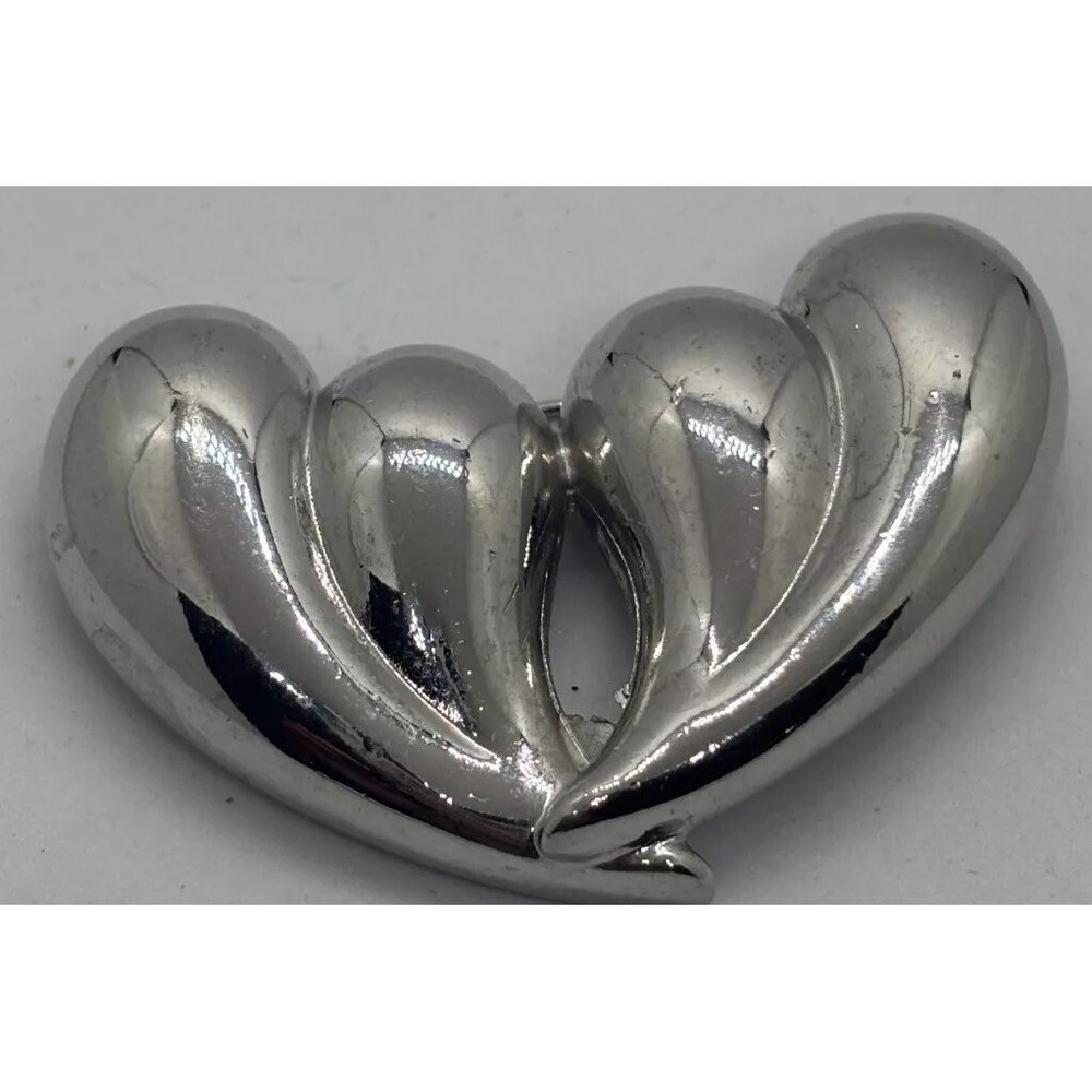 Vintage Puffy Heart Brooch Pin In Silver Tone Romantic